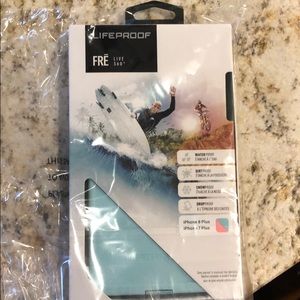 iPhone 7/8 plus lifeproof case